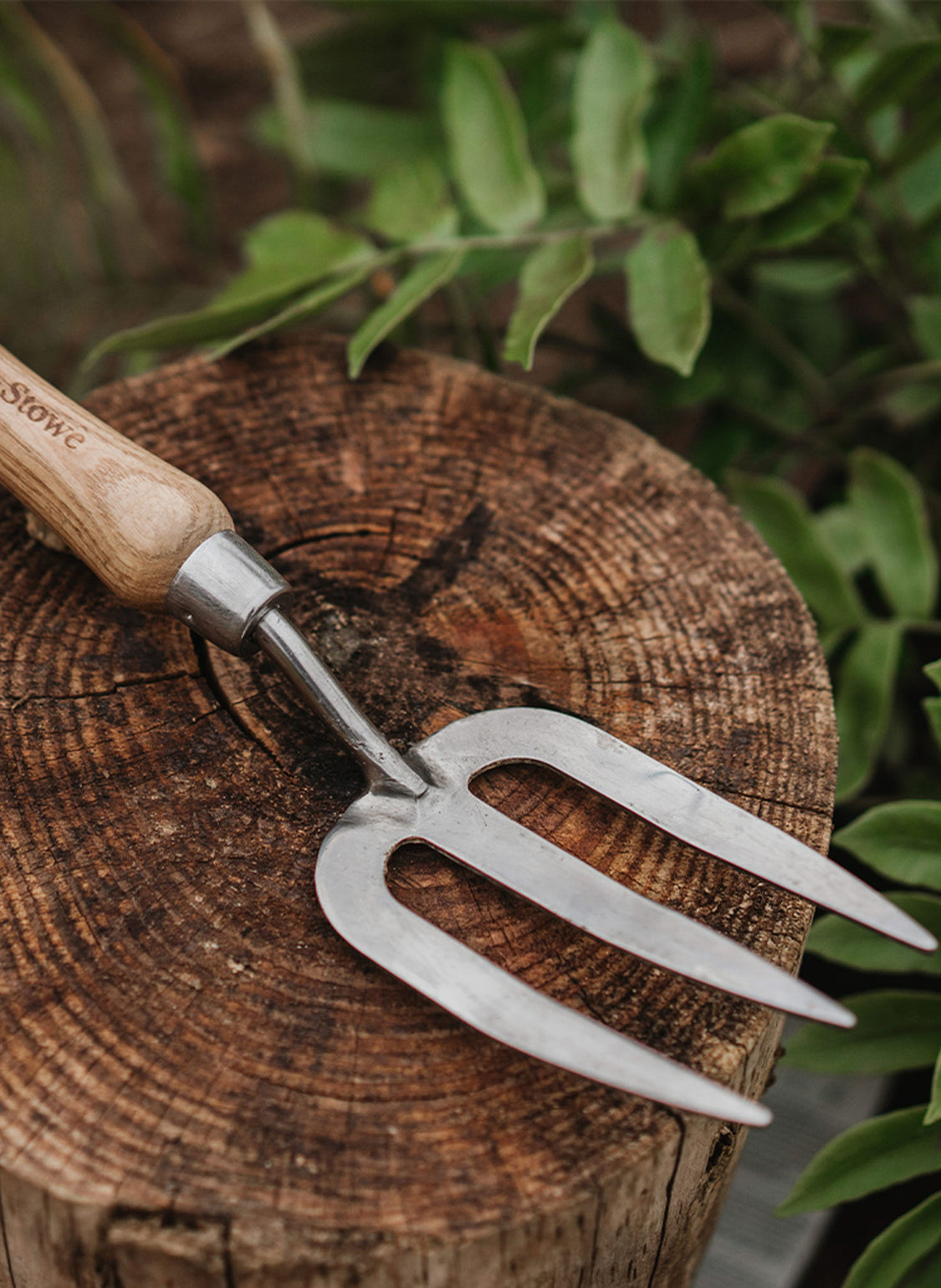 files/stainlesssteelhandfork_kentandstowe_70100072_0050_a_lifestyle.jpg